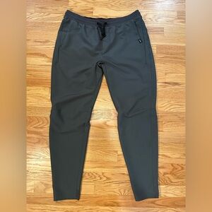 UNRL Mens Gray Performance Jogger Pants Fits like LG/XL Athletic Stretch